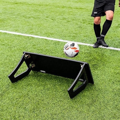 HDPE faltbares prallt Fußball-Leitwerk-tragbarer Plastikfußball Trainer Board zurück