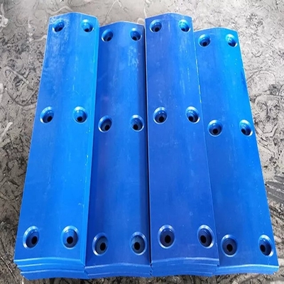 Gekurvt füllt die Technik des Plastikdock-Fender-Gesichtes UHMWPE Marine Dock Bumpers auf